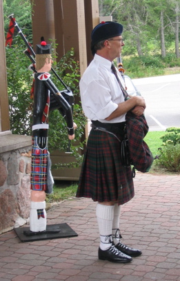 Bagpipers at Gaelic College